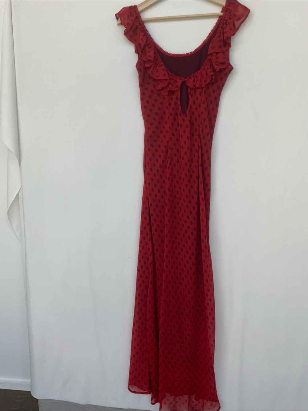 Lisa Says Gah Dahlia Red Ruffle-Trim Midi Dress - Picture 8 of 12
